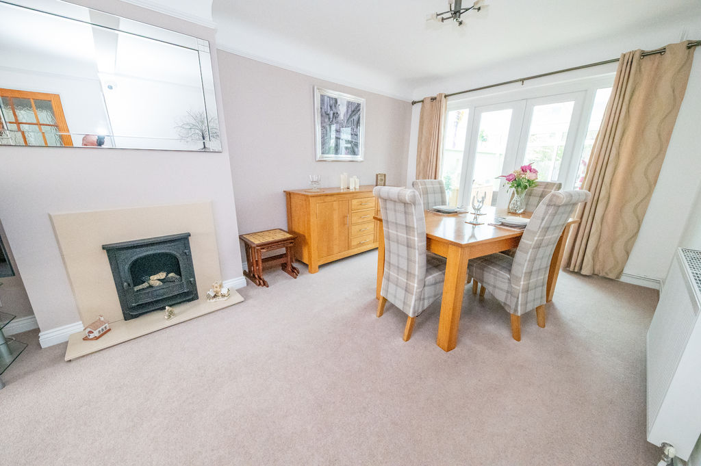 Alderwood Close